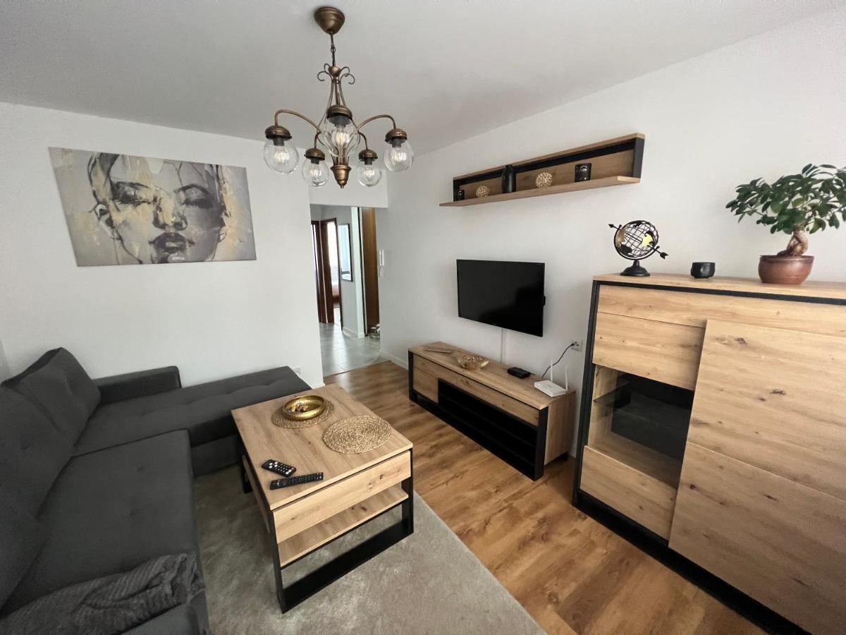 Apartament Janis Appartement Zator Buitenkant foto