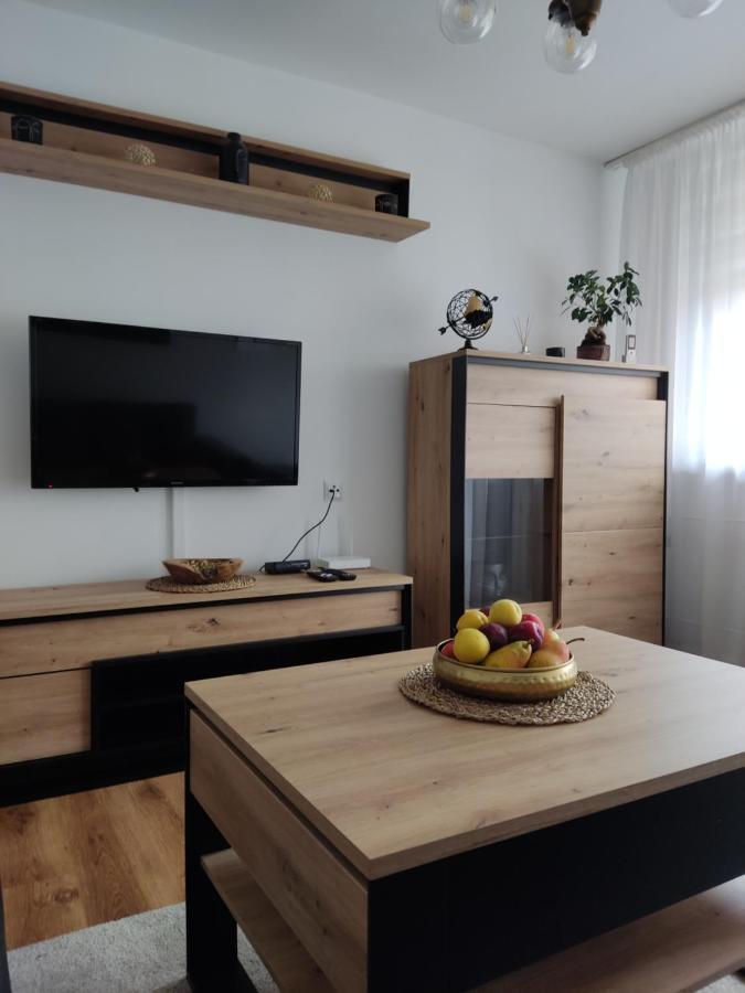 Apartament Janis Appartement Zator Buitenkant foto